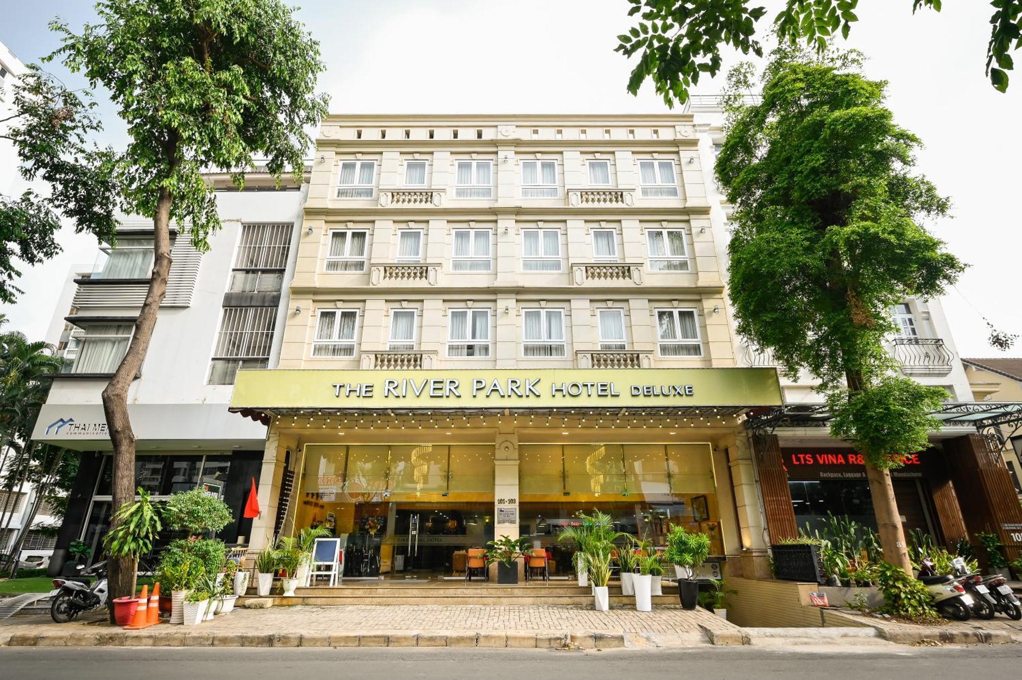 The River Park Hotel ホーチミン市 エクステリア 写真