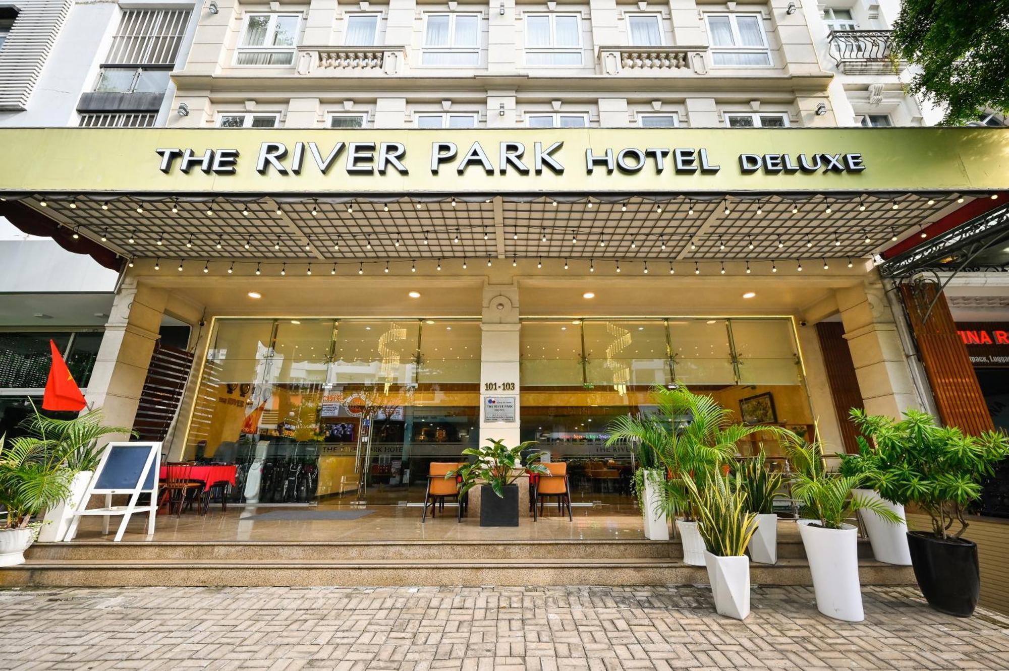 The River Park Hotel ホーチミン市 エクステリア 写真